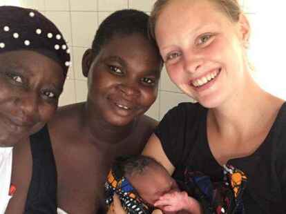 Die Krankenpflegerin Rieke Wiese hat l&auml;ngere Zeit in der Buschklinik Jahaly in Gambia (Westafrika) gearbeitet.
