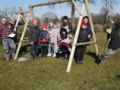 Sechs Frauen und f&uuml;nf Kinder aus der Ukraine sind nun in Cleverns untergebracht. Sie werden zurzeit von Clevernsern betreut.