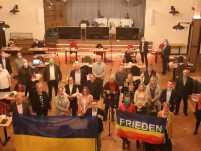 Jevers Stadtrat bekundete mit einer Schweigeminute seine Solidarit&auml;t mit der Ukraine