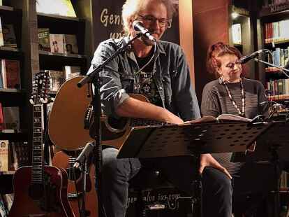 Die Musik liebt Gent Salverius seit er Kind ist. Vor allem der Folkrockszene f&uuml;hlt er sich verbunden. Foto: Privat