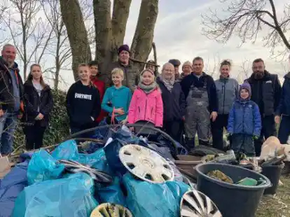 Bei der M&uuml;llsammelaktion in der Wisch sind 2,5 Kubikmeter Unrat zusammengekommen.