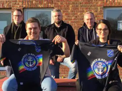 Die Projektunterst&uuml;tzer und Borussias Vorstand haben alles f&uuml;r das neue Team vorbereitet.