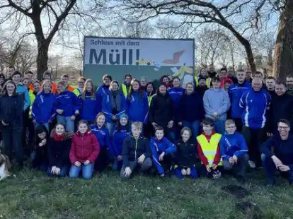 Jede Menge Freiwillige trafen sich am Wochenende in Neuenburg, um die Umwelt von weggeworfenem M&uuml;ll zu befreien.