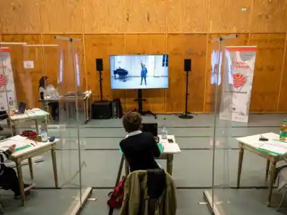 Das Archivbild zeigt, wie &bdquo;Jugend musiziert&ldquo; digital funktioniert.