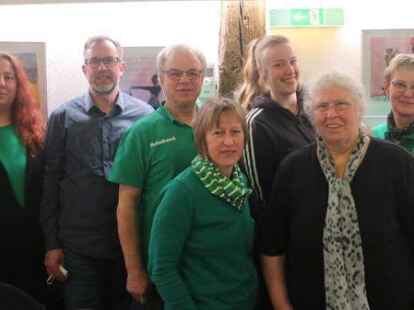 Der aktuelle Vorstand des TuS Glarum um Vorsitzenden Reinhard Milter (3. von links).