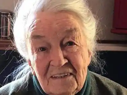 Almut Folkerts, Tochter des Norderneyer K&uuml;nstlers Poppe Folkerts, starb am 17. M&auml;rz im Alter von 94 Jahren. Sie hatte sich ihr Leben lang um die Bewahrung des Nachlasses ihres Vaters verdient gemacht.