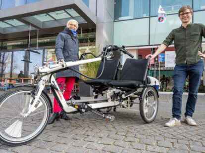 lenkertasche für smartphone JNUYISW Fahrrad, Wasserdicht Fahrrad Rahmentasche mit TPU Touchscreen Handytasche Oberrohrtasche Smartphones bis 6,8'' Fahrradtasche Rahmen für E-Bike, MTB, Gravelbike, Rennrad Sport & Freizeit Bike-Diebstahl: GPS-Daten zeigen, wo feature:compact Color:Galaxy Dream