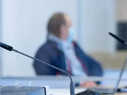 Hat sich bisher in Schweigen geh&uuml;llt, nun hat der wegen Mordes an einer 23-J&auml;hrigen verurteilte Mann Revision gegen das inzwischen dritte Urteil im Fall des Loccumer Klosterwaldmords eingereicht.