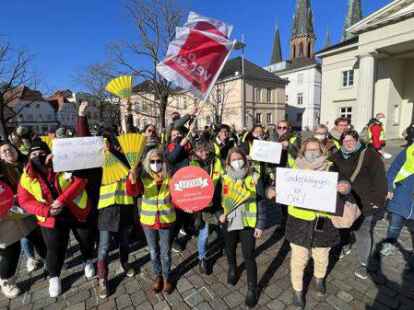 Auch am Internationalen Frauentag hatte Verdi Besch&auml;ftigte im Sozial- und Erziehungsdienst zum Streik und einer Streikkundgebung auf dem Schlossplatz aufgerufen.