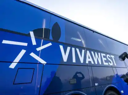 Neuer Sponsor beim FC Schalke 04: Vivawest. Foto: David Inderlied/dpa