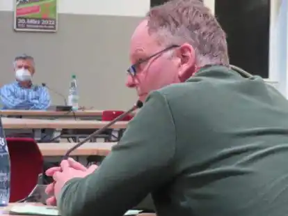 Landwirt Bernhard Gosling pl&auml;dierte leidenschaftlich f&uuml;r ein &Uuml;berdenken der Photovoltaik-Pl&auml;ne.