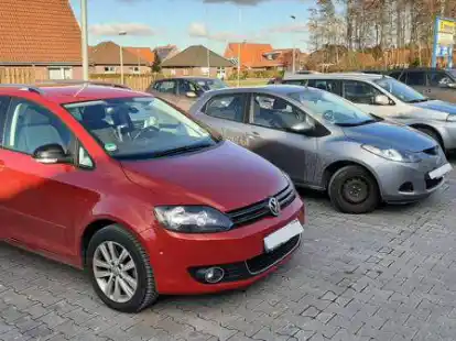 Wer wei&szlig;, warum Ostfriesen gerne so parken, dass sie schnell wieder wegfahren k&ouml;nnen?