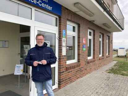 Der Platzleiter Dieter Luikenga freut sich &uuml;ber einen erfolgreichen Saisonstart.