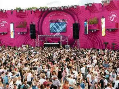 Ordentlich Party: Tausende feiern beim Oldenbora-Festival 2019.