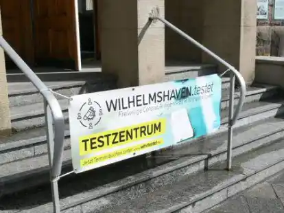 Das Testzentrum von &bdquo;Wilhelmshaven testet&ldquo; befindet sich im Stadttheater. Bild: Stefan Zillich