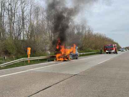 Feuerwehr Sande Neustadtg&ouml;dens Brand Autobahn