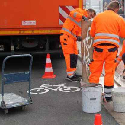 Piktogramme werden ab diesem Dienstag in Hude und W&uuml;sting aufgebracht.
