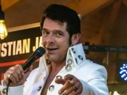 Auch er tritt f&uuml;r die gute Sache in Sande auf: Elvis-Interpret Christian Jansen.