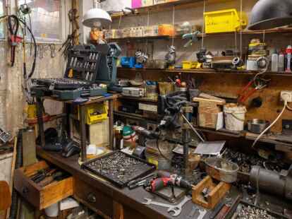 Hilmers Fahrr&auml;der  Geerd Hilmers in seiner Werkstatt