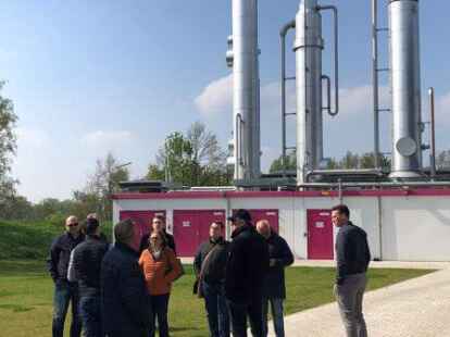 Der Wildeshauser Bauausschuss reiste zur Biogasanlage nach D&uuml;lmen.