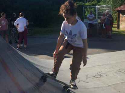 Die Skateranlage &bdquo;Hohe Gast&ldquo; ist bei Jugendlichen beliebt, die Elemente sind aber in die Jahre gekommen.