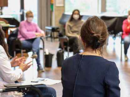 Beim Treffen des Projekts &bdquo;Sprachnetz&ldquo; tauschten sich die Teilnehmer aus.