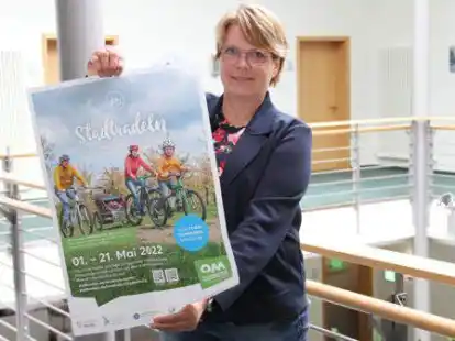 Wirbt f&uuml;r die Teilnahme am Stadtradeln: Elisabeth Lohmann von der Gemeindeverwaltung.
