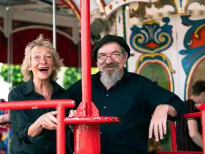 Der Gesang von Sybille Hellmann und das Akkordeon von Thomas Denker sorgen f&uuml;r Melancholie und Leichtigkeit. B