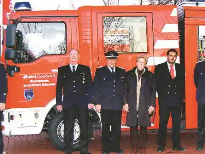Ein L&ouml;schfahrzeug vom Kernkraftwerk hat die Ortswehr Seefeld &uuml;bernommen.