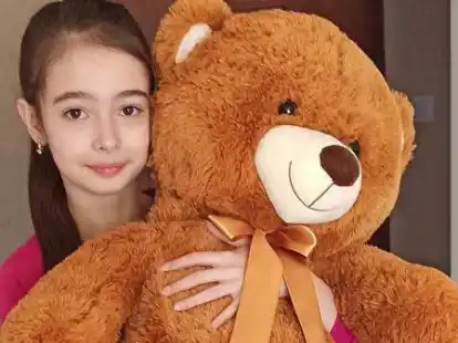 Um sie hatte sich ihr Vater, der f&uuml;r eine Emder Fima arbeitet, besonders gesorgt: die zehnj&auml;hrige Anastasia. Das Bild entstand in dieser Woche an ihrem jetzigen Aufenthaltsort in Wroclaw.