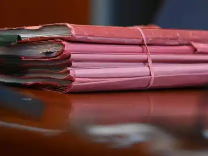 Hotel verwies in Emden Gast nach Corona-Test des Hauses &ndash; er zog nun Konsequenzen (Symbolbild).