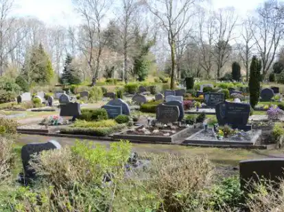 Der Friedhof Tholenswehr ist der gr&ouml;&szlig;te Emdens &ndash; wer sich hier nicht auskennt, hat ein Problem.