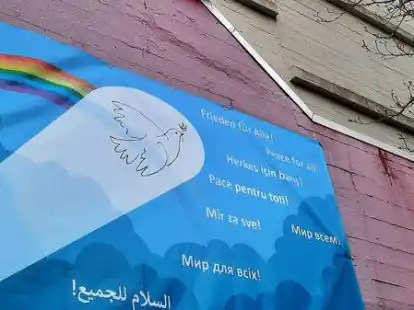 Mehrsprachiger Appell am Emder Bunkermuseum: Der Arbeitskreis des Museums l&auml;dt erneut zu einer Friedensaktion ein.