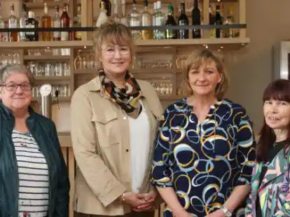 Der neue Vorstand mit von links Brigitte K&ouml;rwitz, Daniela Wehmann, Anke Haschen, Marion M&uuml;ller, nicht auf dem Bild Angelika Reuter.