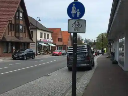 Hier wird sich etwas &auml;ndern: Der Radverkehr wird auf einem Teil der Burgstra&szlig;e in Harpstedt auf die Fahrbahn gef&uuml;hrt.