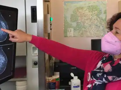 Jede Brust-Aufnahme wird gespeichert und an die &Auml;rzte weitergeleitet, wie Birgitt Kampen-Neumann erl&auml;uterte.