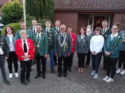 Drei Jahre sind die Majest&auml;ten der Mitgliedsvereine des Huder Sch&uuml;tzenbundes im Amt. Jetzt trafen sie sich zur Ermittlung des neuen Gemeindek&ouml;nigshauses.
