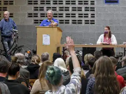 Bei Holger Boomhuis kamen vor allem Fahrr&auml;der unter den Hammer.