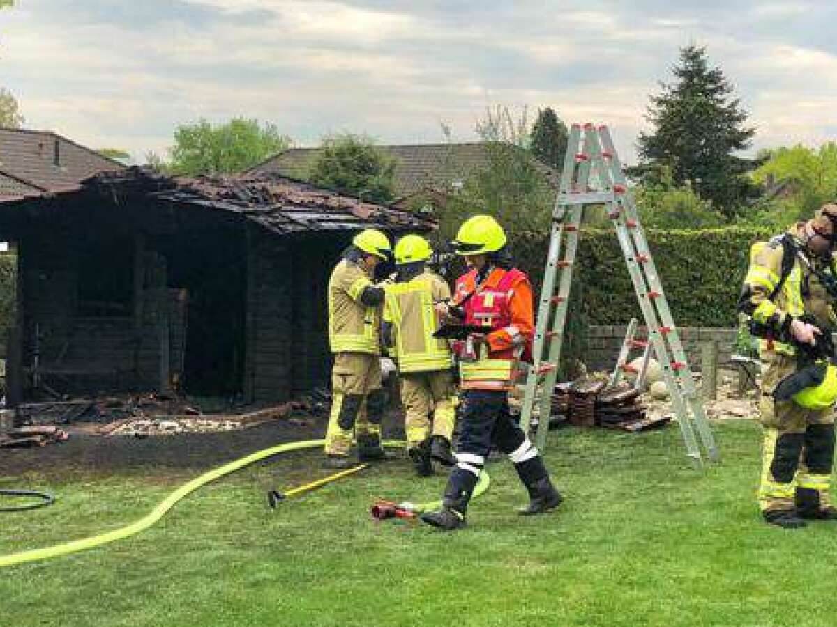 Gartenhausbrand Drohte Auf Wohnhaus überzugreifen