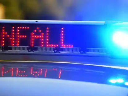 Bei einem Unfall auf der B72 wurde am Sonntag ein Autofahrer leicht verletzt.