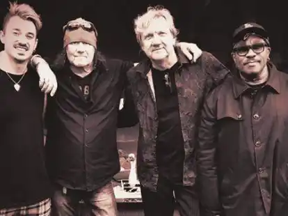 Die &bdquo;Hamburg Blues Band&ldquo; spielt an diesem Freitag im Charly&rsquo;s.