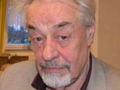 Detert Feddinga, Vorsitzender der Brieftaubenz&uuml;chter in Aurich und Umgebung. Bild: Archiv