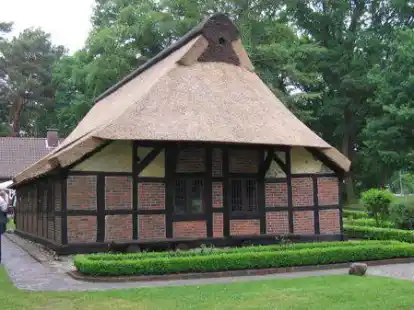 Ehemalige Zollstation: Seit 1962 steht das alte Tollhus auf dem Wurnbarg.