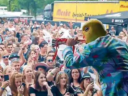 So war&rsquo;s im Sommer 2018: Himmel & H&ouml;lle auf dem Marktplatz in Rodenkirchen