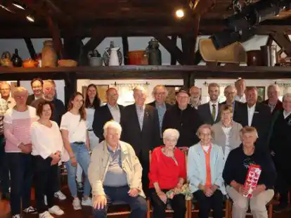 Empfang des Ortsb&uuml;rgervereins Metjendorf, Heidkamp, Ofenerfeld: Zahlreiche Mitglieder und G&auml;ste waren der Einladung gefolgt.