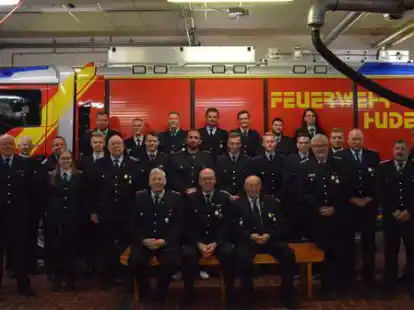 Die Kameradinnen und Kameraden der Feuerwehr Hude