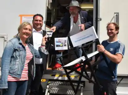 Dreharbeiten f&uuml;r den Krimi &bdquo;Ostfriesenwut&ldquo; von Klaus-Peter Wolf finden in Aurich statt. Mit dabei ist die Film-Crew um Produzent Simon Grohe von Schiwago-Film.