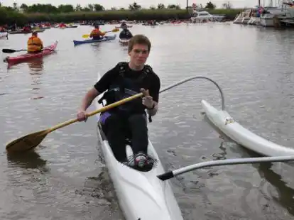 Start der Weser-Tidenrallye im Gro&szlig;ensieler Sportboothafen