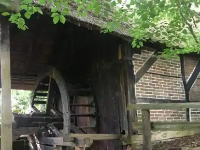 Ein verstecktes St&uuml;ckchen Heimat: Die Wasserm&uuml;hle in Howiek.