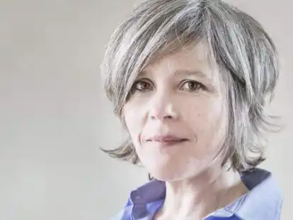 Die Leitung &uuml;bernimmt Konzertmeisterin Veronika Skuplik